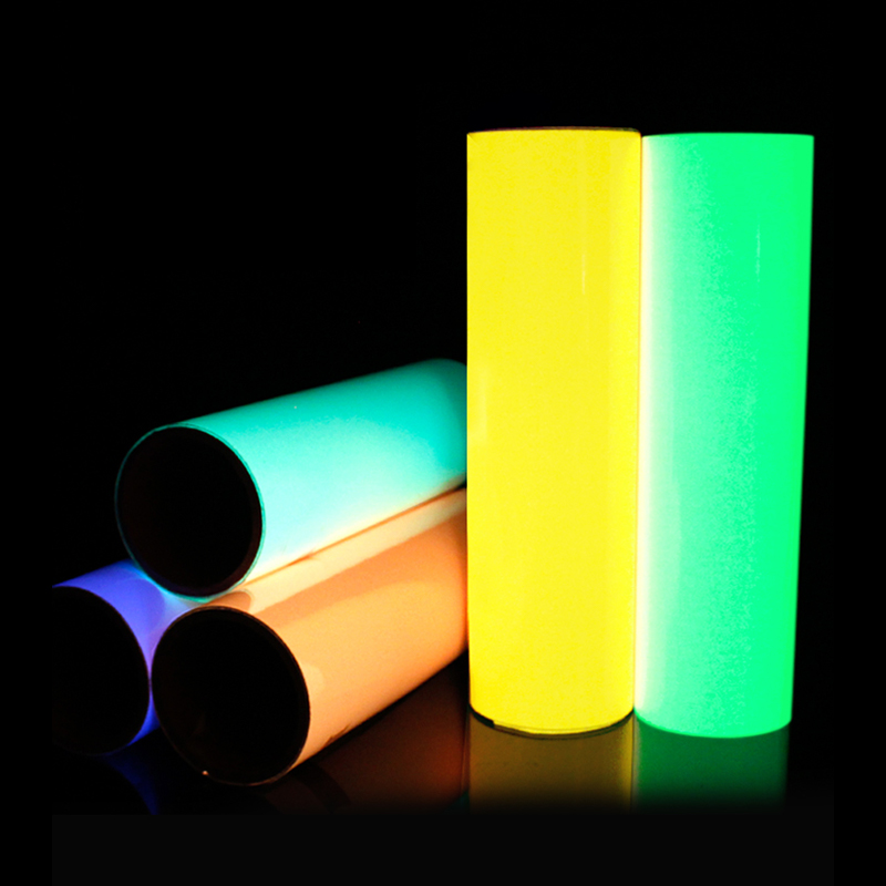 夜光貼和反光（guāng）貼（tiē）哪個好-1